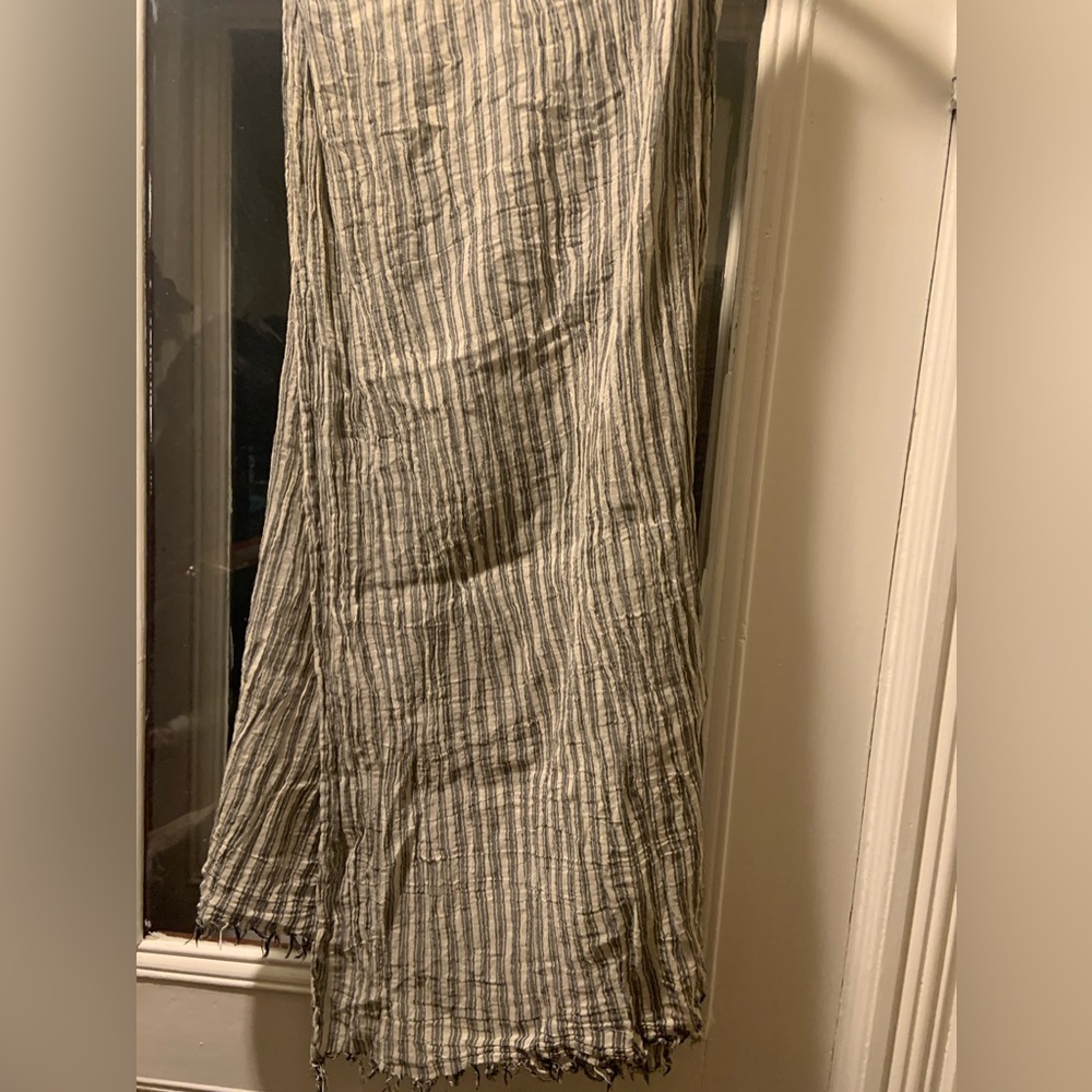TWO SCARVES/PASHMINAS